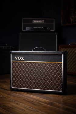 Vox AC15C1X 1x12" 15-watt Tube Combo Amp with Alnico Blue Speaker