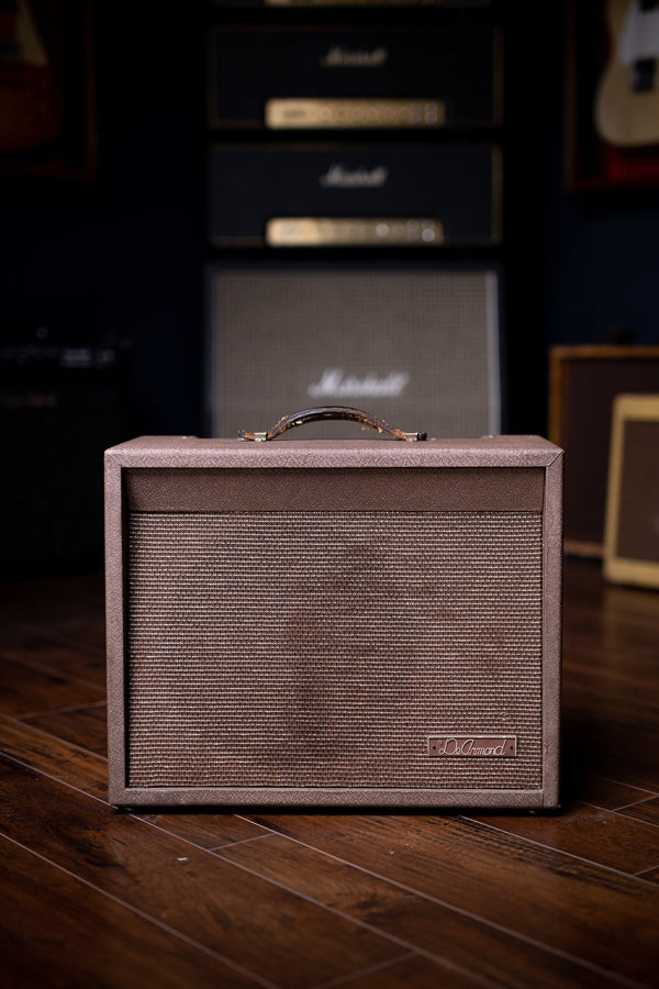 1960 DeArmond R-15T Combo Amp